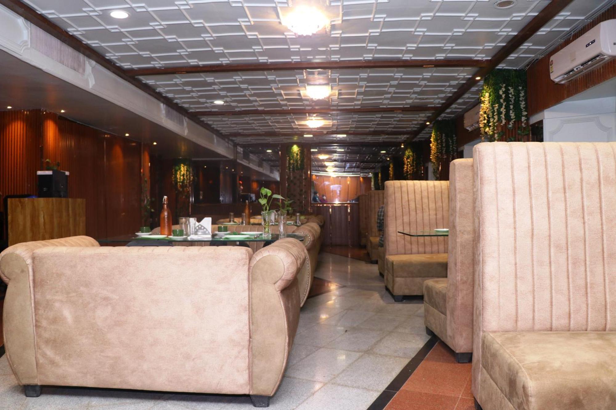 Hotel Samrat International Patna  Kültér fotó